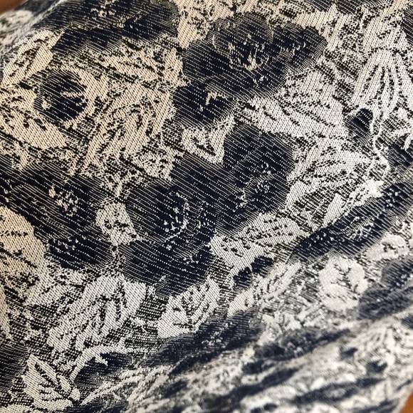 🍉 2/25$ Sisley mini skirt, size xs - Picture 2 of 5